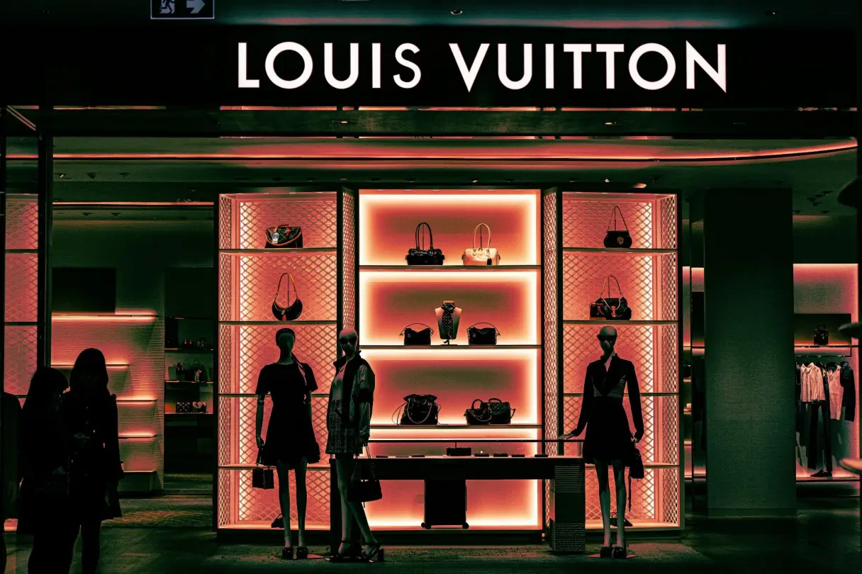 Groei LVMH trekt voorzichtig aan, maar is dit voldoende voor een Buy-rating?