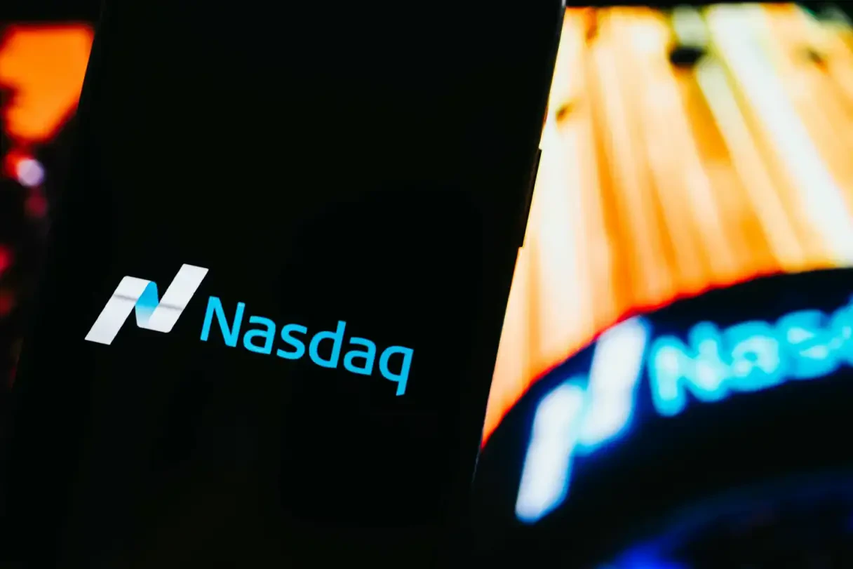 Fed waarschuwt, maar wij kopen Invesco Nasdaq 100 ETF bij