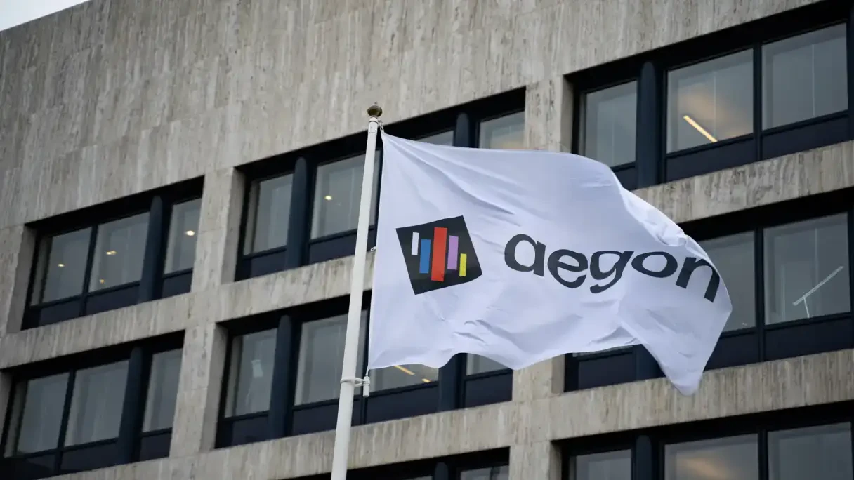 AEX indicatie is vlak, bitcoin nadert $100K, huizen +11,8% en ASR, NN en Aegon