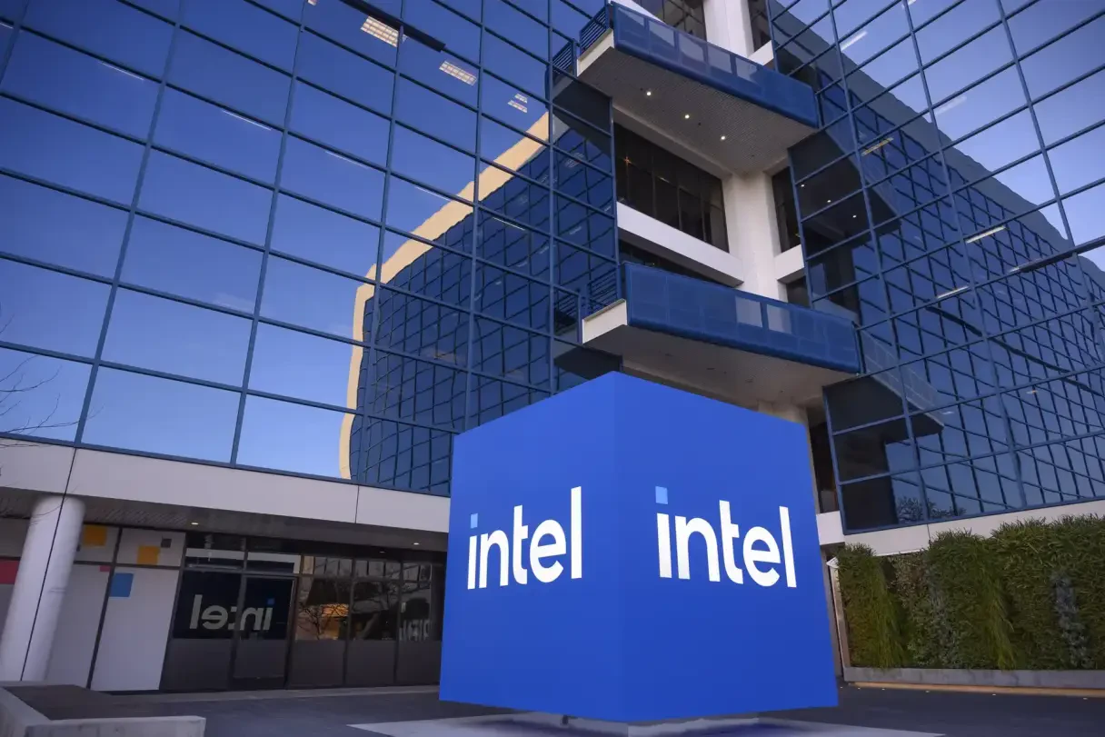 Wat kunnen beleggers nu met Intel na koersafstraffing?