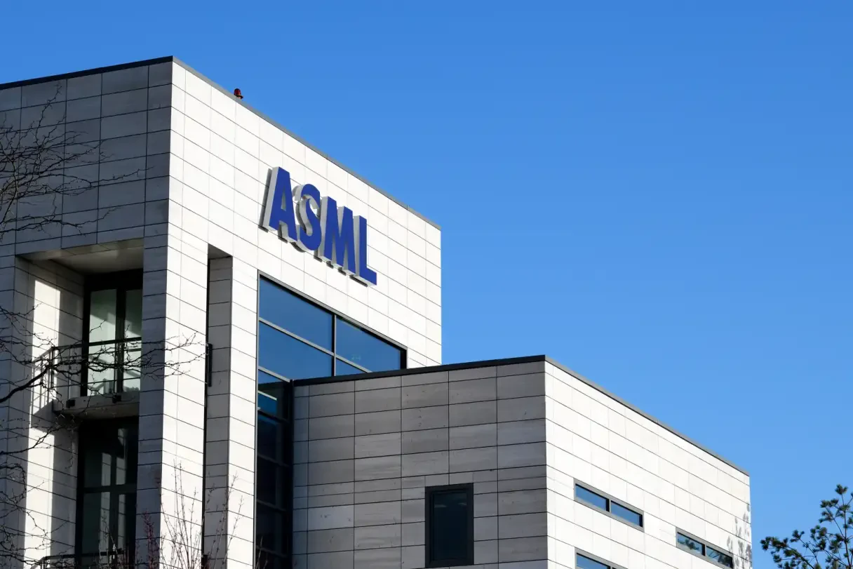 ASML verbaast ook zichzelf met ijzersterke cijfers